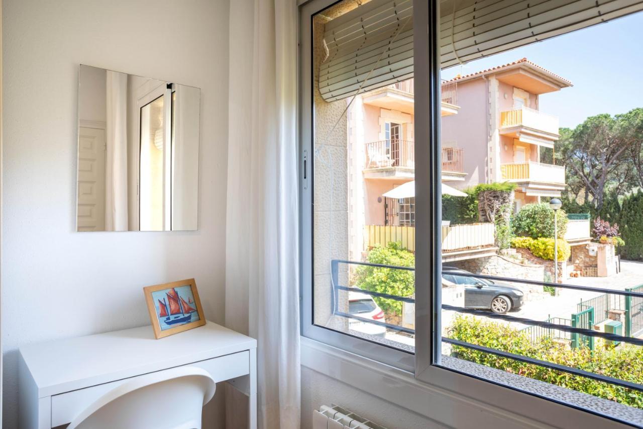 Bonita Casa Adosada Con Jardin Privado Y Piscina Comunitaria كاليلا دو بالافروجيل المظهر الخارجي الصورة
