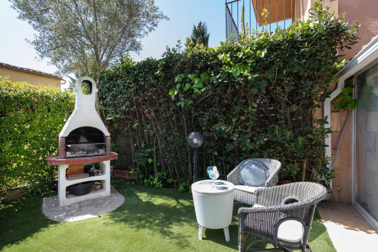 Bonita Casa Adosada Con Jardin Privado Y Piscina Comunitaria كاليلا دو بالافروجيل المظهر الخارجي الصورة